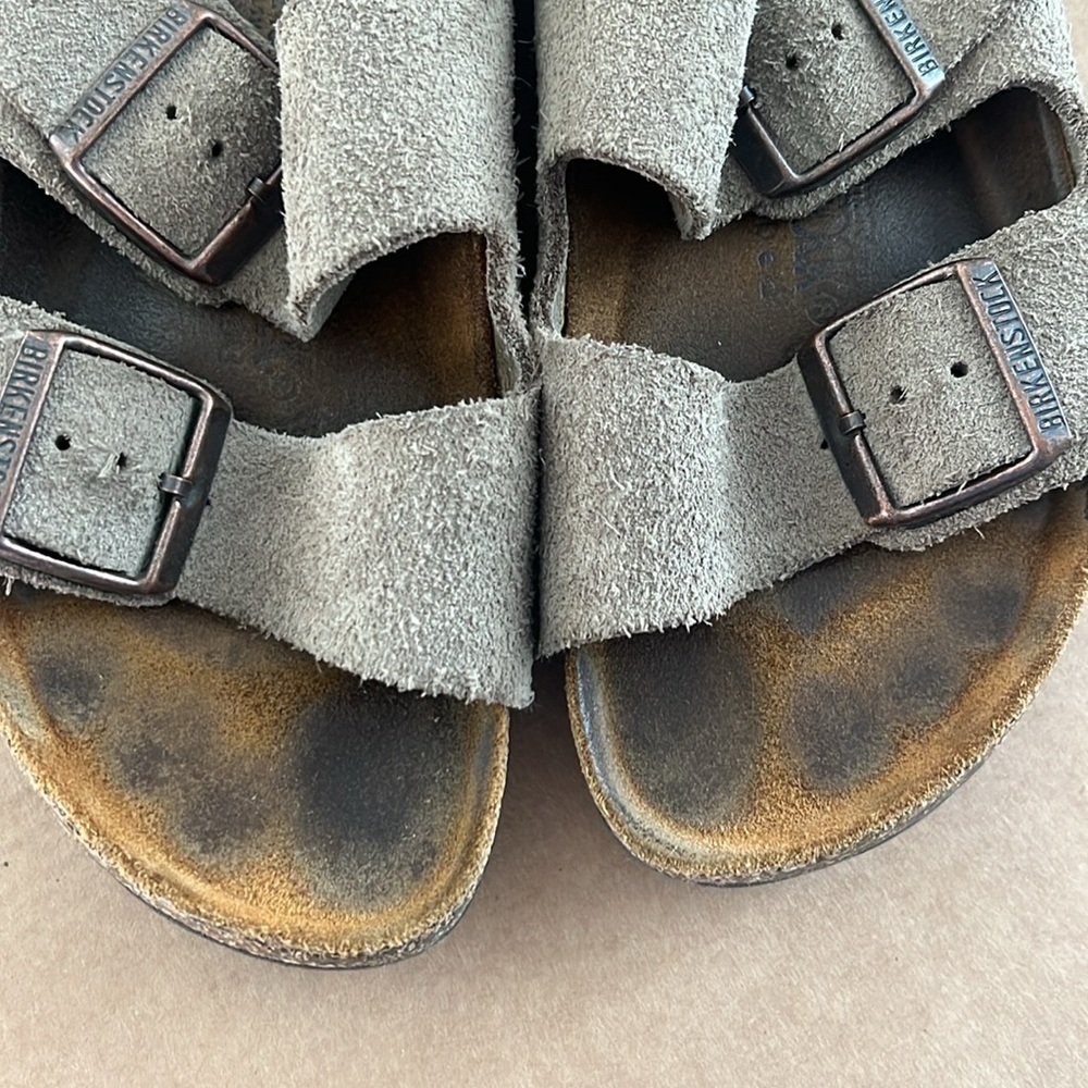 BIRKENSTOCK Arizona size 37 tan color - Picture 6 of 17